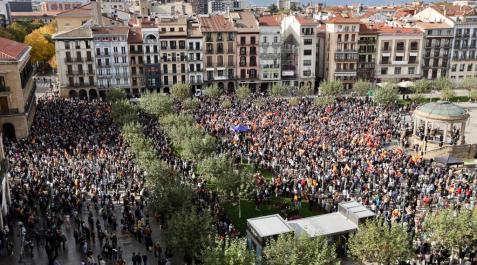 Manifestaci N En Pamplona Miles De Personas Claman En La Plaza Del