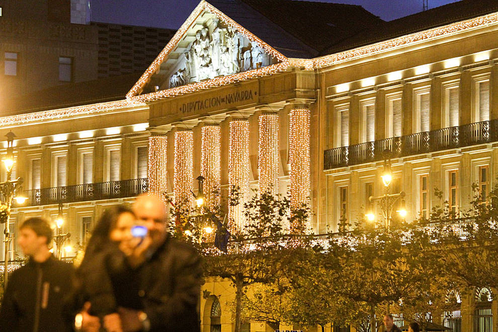 Navidad Pamplona El Encendido De Las Luces De Navidad En Pamplona