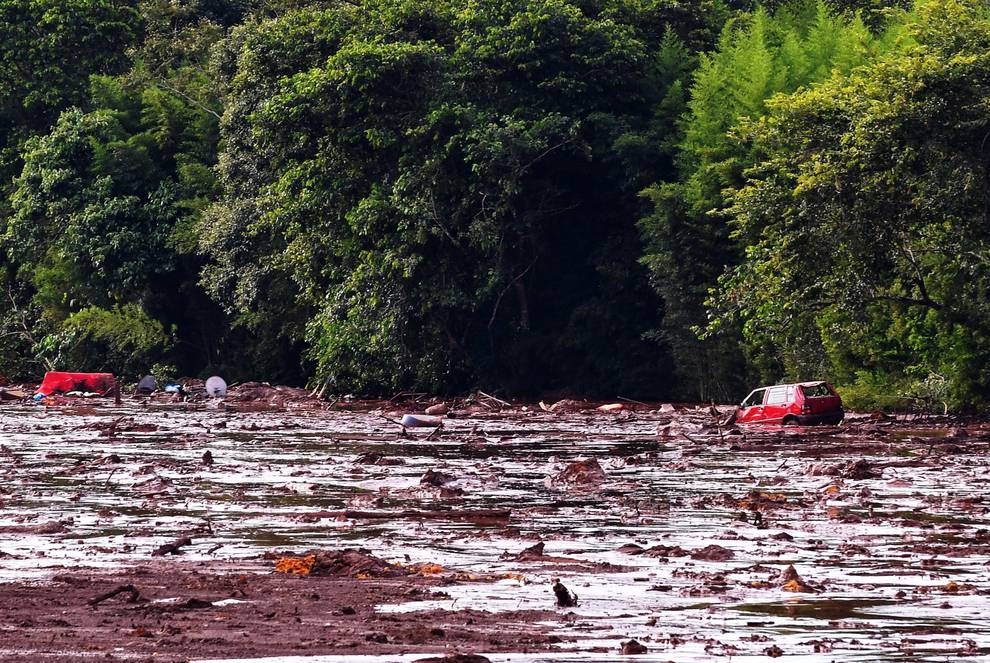 La Rotura De Una Presa En Brasil Deja Al Menos 7 Muertos Y 150