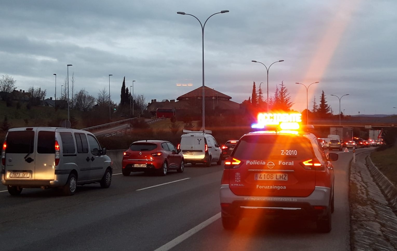 Un Accidente Con Cinco Veh Culos Ha Provocado Retenciones En La Ronda