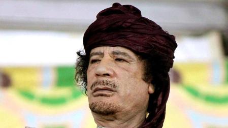 Los rebeldes matan a Gadafi en Sirte, tras varios meses de duros enfrentamientos