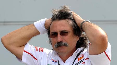 Imágenes del circuito de Sepang en Malasia tras conocerse la noticia de la muerte de Marco Simoncelli