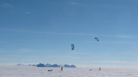 La expedición antártica. 	BAT