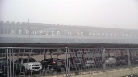 La niebla obliga a cancelar todos los vuelos a Pamplona