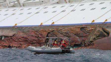 Italia decretará el estado de emergencia en la zona de naufragio del crucero