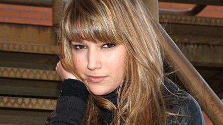 &Uacute;rsula Corber&oacute;