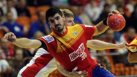 Espa&ntilde;a se clasifica para la siguiente ronda como primera de grupo