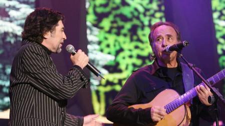 Serrat y Sabina, en Pamplona, en 2007