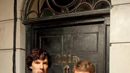 Sherlock (Benedict Cumberbatch) y Watson (Martin Freeman). 	ARCHIVO