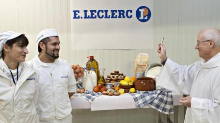 Degustaci&oacute;n de rosquillas por el d&iacute;a de San Blas en E.Leclerc