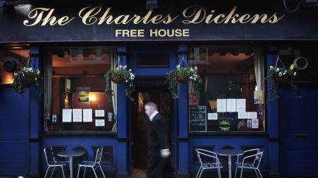 Londres conserva las huellas de Charles Dickens