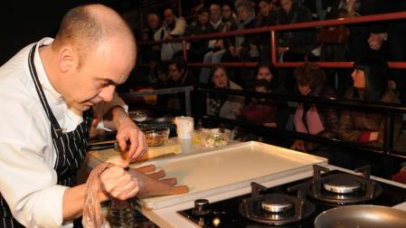 El cocinero Koldo Rodero, en una edici&oacute;n anterior, en Peralta