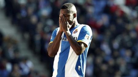 El Zaragoza coge aire en Cornellá (0-2)