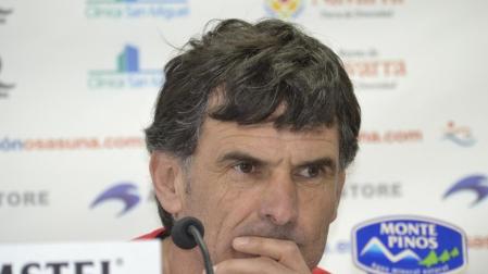 Mendilibar: "Esperamos aprovecharnos de su situación"