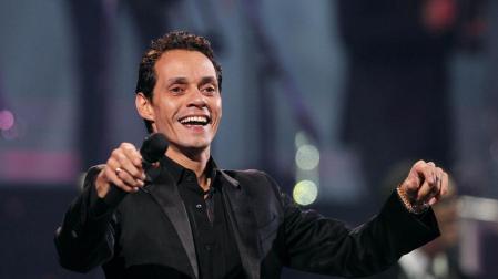 Marc Anthony ba&ntilde;a de salsa el Festival de Vi&ntilde;a del Mar