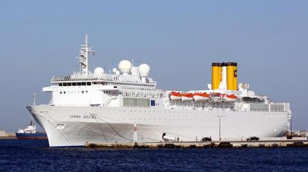 Remolcan al 'Costa Allegra' a las Seychelles