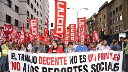 Entre 1.500 y 3.000 personas se han manifestado este jueves por la tarde en Pamplona