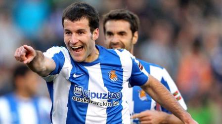 La Real Sociedad golea sin esfuerzo al Zaragoza (3-0)