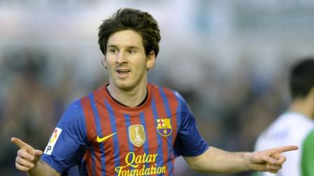 Dos goles de Messi acaban con paup&eacute;rrimo Racing