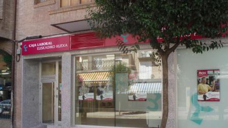 Caja Laboral e Ipar Kutxa comienzan su futura integración