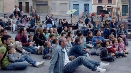 &iexcl;Toda la familia a la calle!