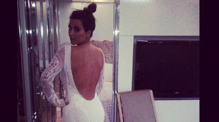 Kim Kardashian se viste de novia