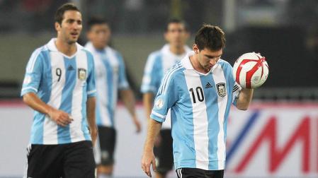Argentina no puede con Perú (1-1)