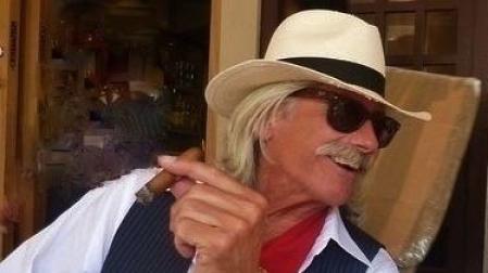 Adi&oacute;s a la elegancia en el encierro
