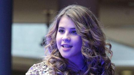 La cantante y actriz Luc&iacute;a Gil actuar&aacute; en Baluarte este lunes