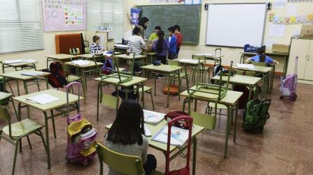 Padres, alumnos y profesores califican de "rotundo &eacute;xito" la huelga