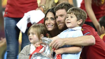 Xabi Alonso será padre por tercera vez
