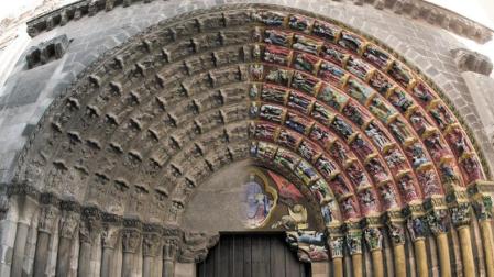 El trabajo sobre la policrom&iacute;a de la Puerta del Juicio de Tudela llega a Barcelona