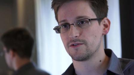 Sony prevé hacer una película sobre Edward Snowden