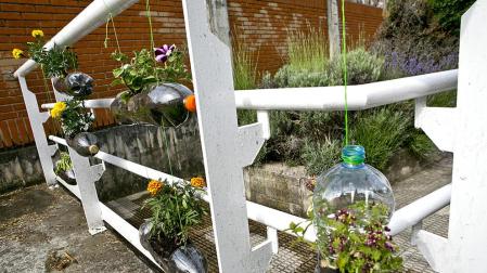 Construir una huerta urbana como forma de mejorar la vida diaria