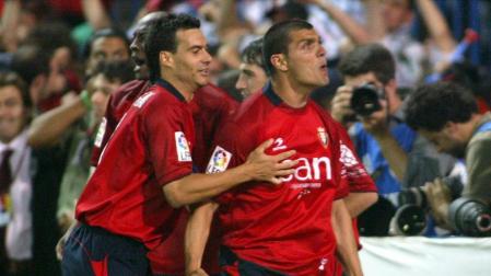 Aloisi celebra el gol en la final de Copa contra el Betis