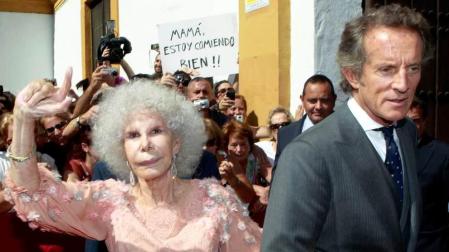La duquesa de Alba, ingresada en Roma tras sufrir una ca&iacute;da