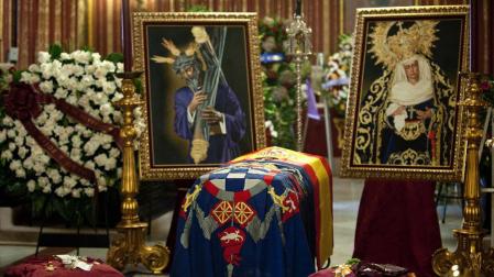 Los restos de la duquesa de Alba serán incinerados tras su funeral