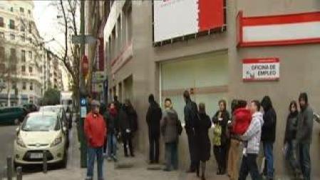 Noviembre cierra con 14.688 parados menos