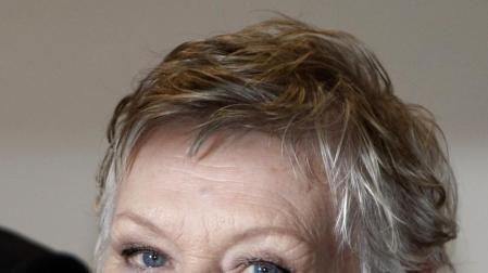 Judi Dench resucita a "M" de James Bond