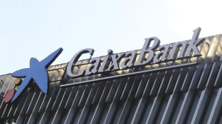 CaixaBank culmina la absorci&oacute;n de Banca C&iacute;vica
