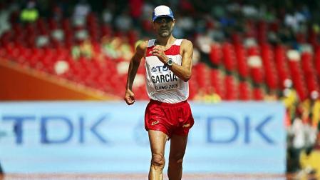 El 'abuelo' Bragado, noveno y récord mundial de participaciones
