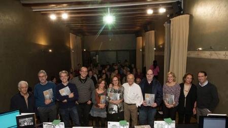 Cuarenta años de fotografías de Tudela en un libro
