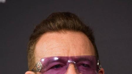 El líder de U2, Bono.