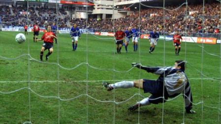 Fue en la temporada 2000-2001, en la que la victoria de Osasuna en Anoeta mandó al Oviedo a Segunda División.