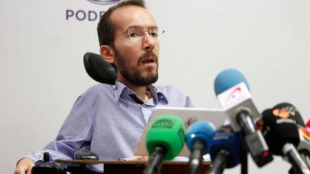 La consulta de Podemos supera en votos a la del PSOE un día antes de cerrarse