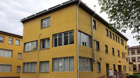 El Centro Integrado de FP Escuela Sanitaria Técnico Profesional de Navarra – ESTNA.