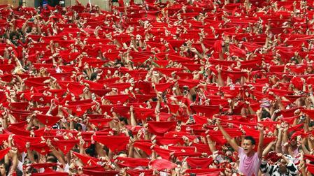 El chupinazo, a debate en Pamplona