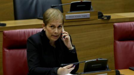 ​Barkos dice que el "relevo" en Bomberos se hace de forma "organizada"