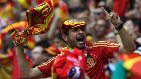 Aficionados españoles en el Estadio Municipal de Toulouse para ver el partido de la selección en la Eurocopa de Fútbol de Francia 2016
