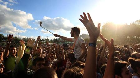 Público asistente y actuaciones del primer día del BBK Live.